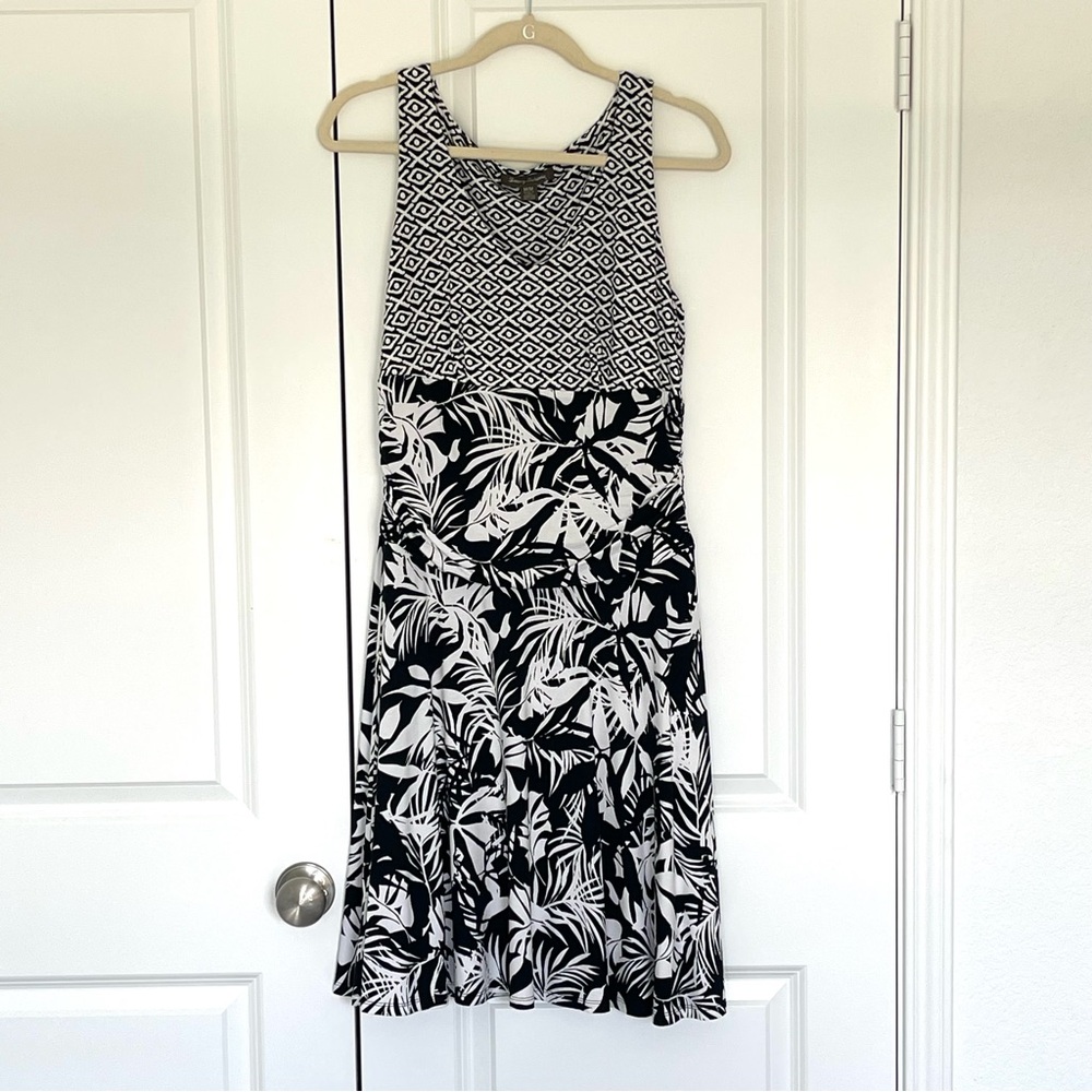 Tommy Bahama Black and White Halter Cinched Sundress Medium